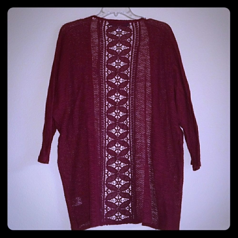 Magenta light knit sweater